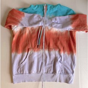 Sweatshirt/Pullover Hoodie. No Boundaries girls size S